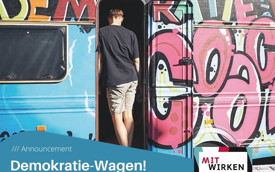 Demokratie-Wagen beim Mitwirken Crowdfunding Contest